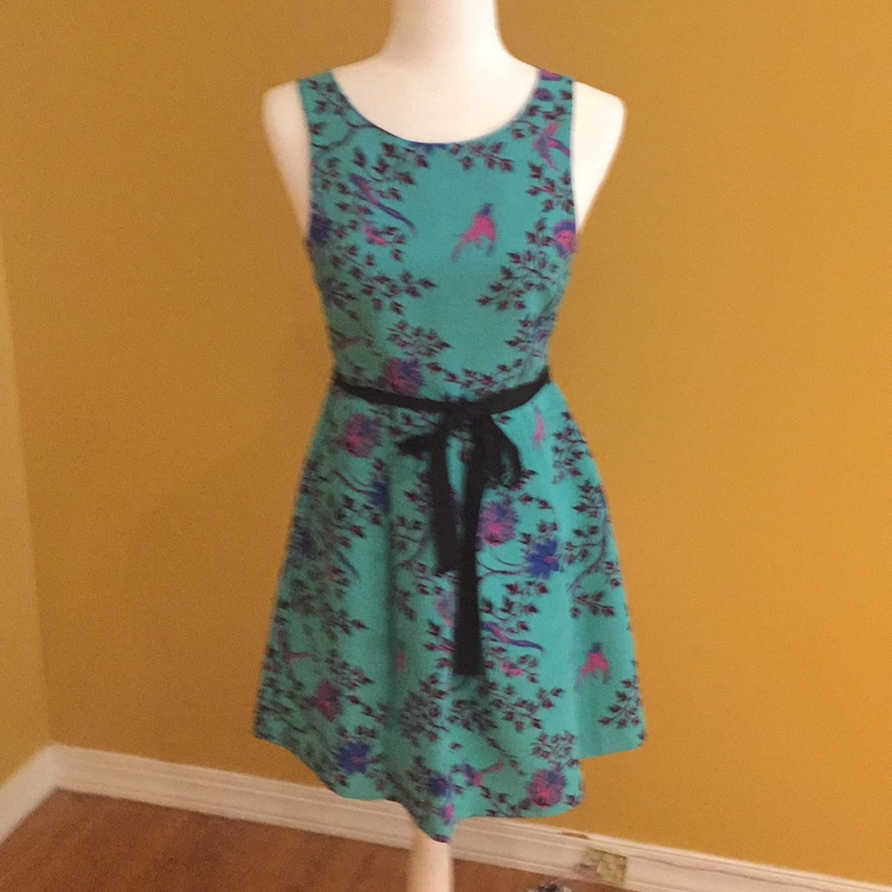 Floral turquoise dress.